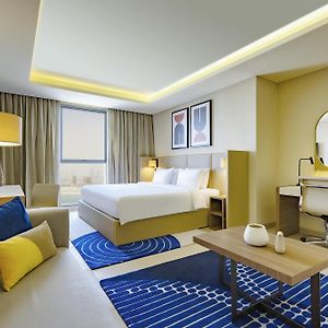 One-Bedroom King Suite